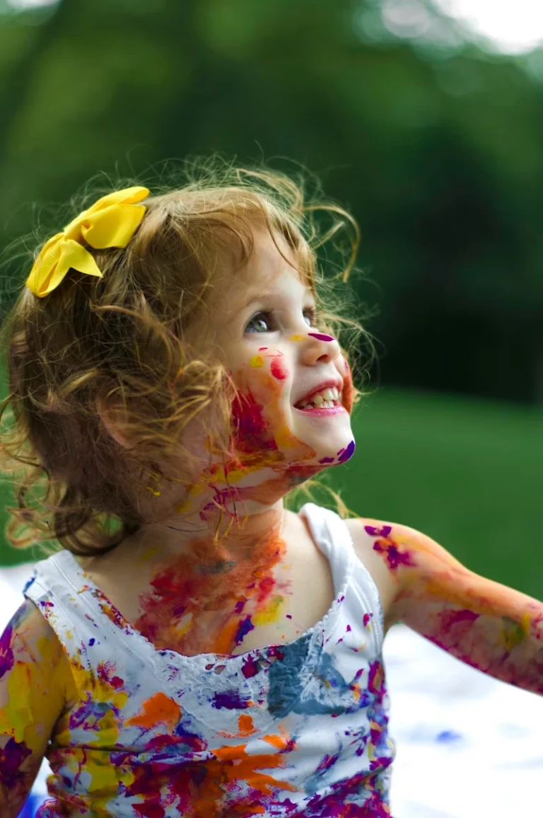 Toddlers program for early childhood education - Hands-on learning activities